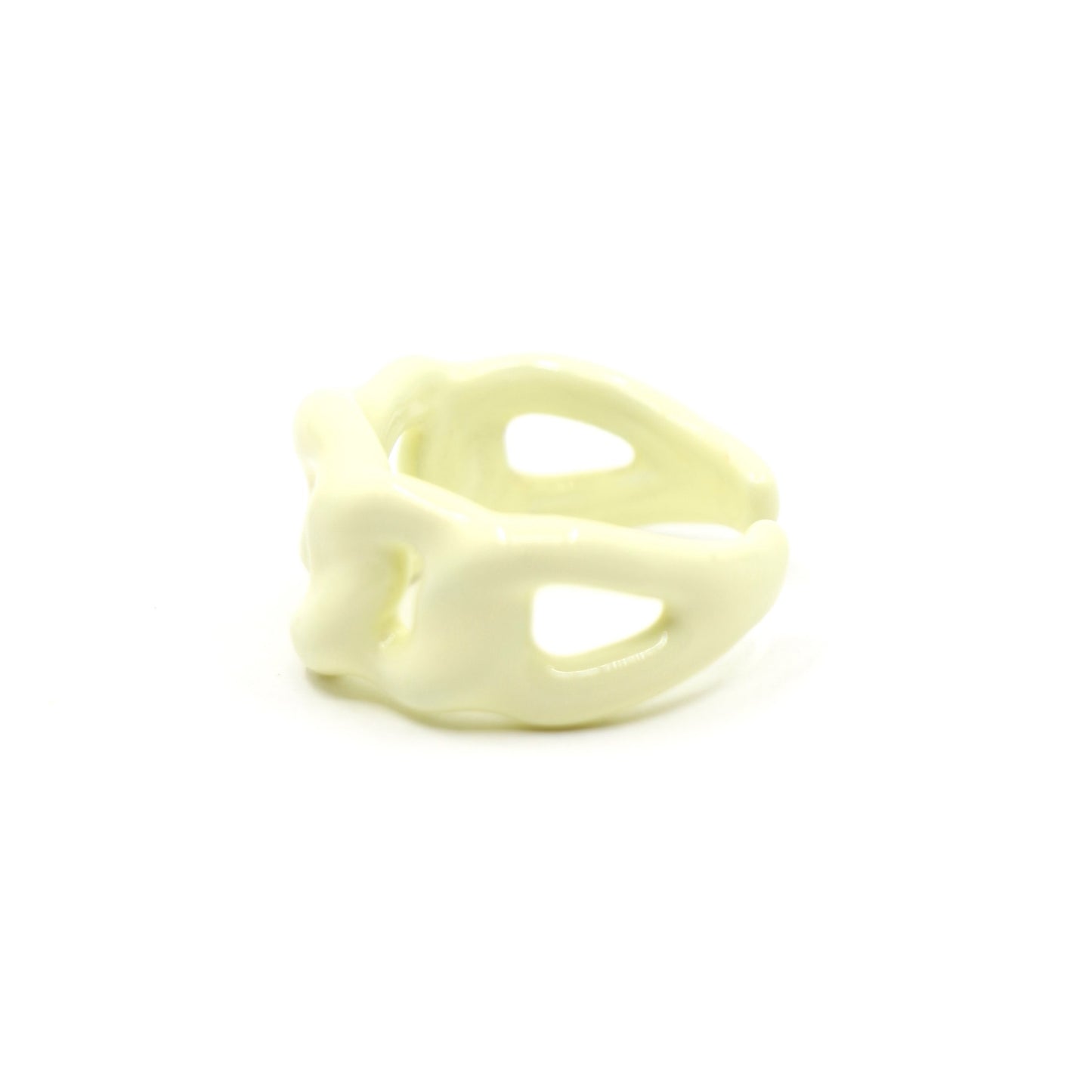 Chain Ring, Cream
