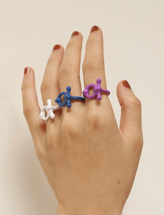 Assemblé Ring, Earth