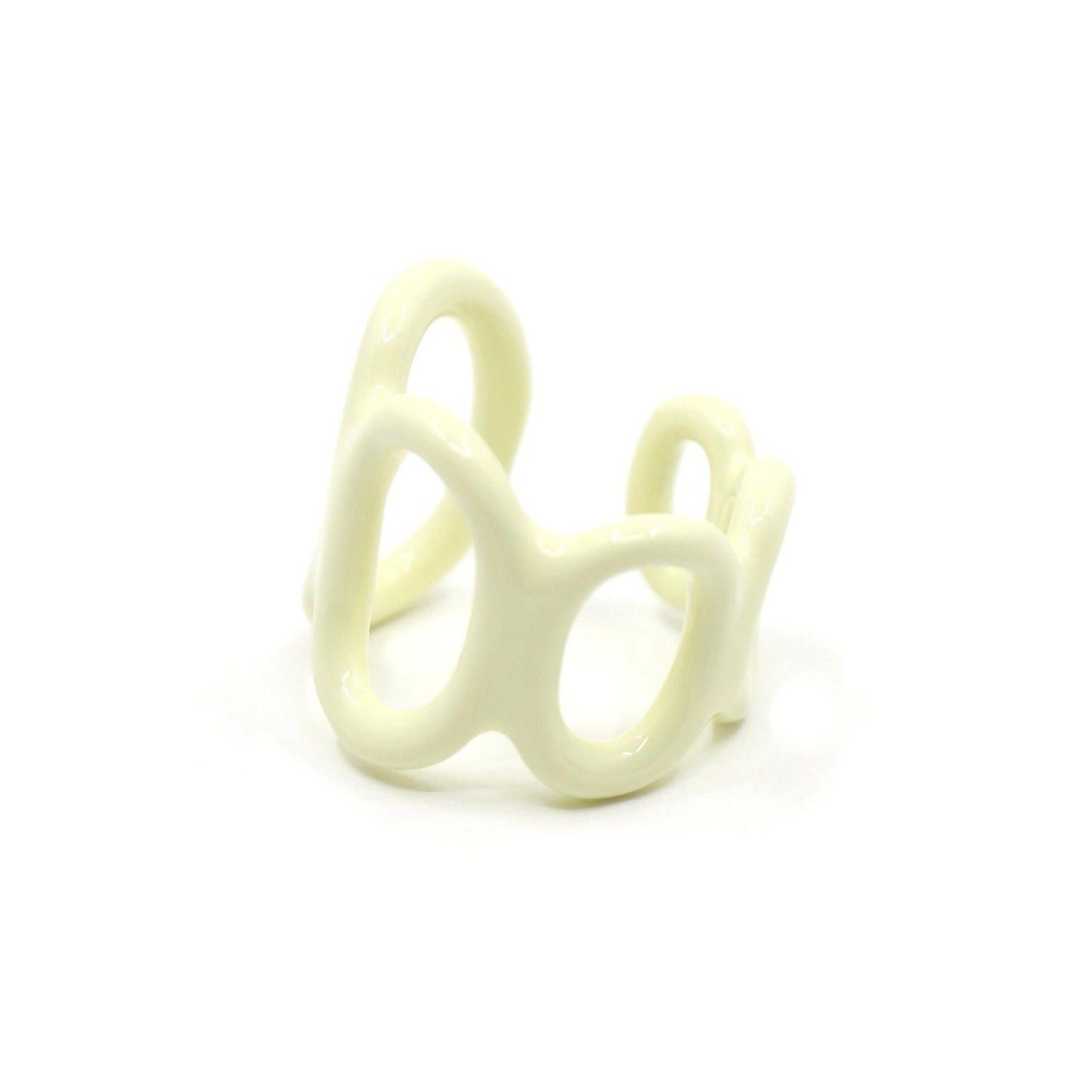 Loop Ring, Cream
